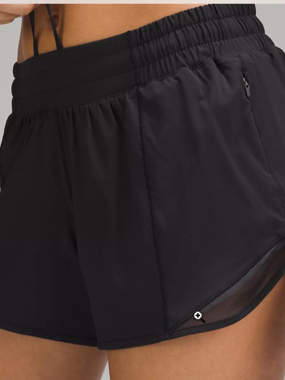 Black Lululemon Hotty Hot  Low-Rise Lined Short 2.5"
